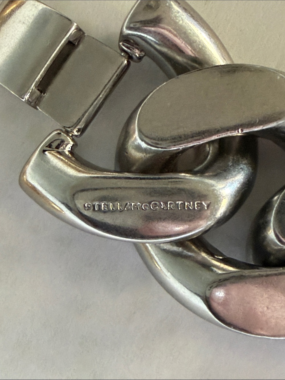 H&M X Stella McCartney Two-Tone Necklace - Picture 6 of 9